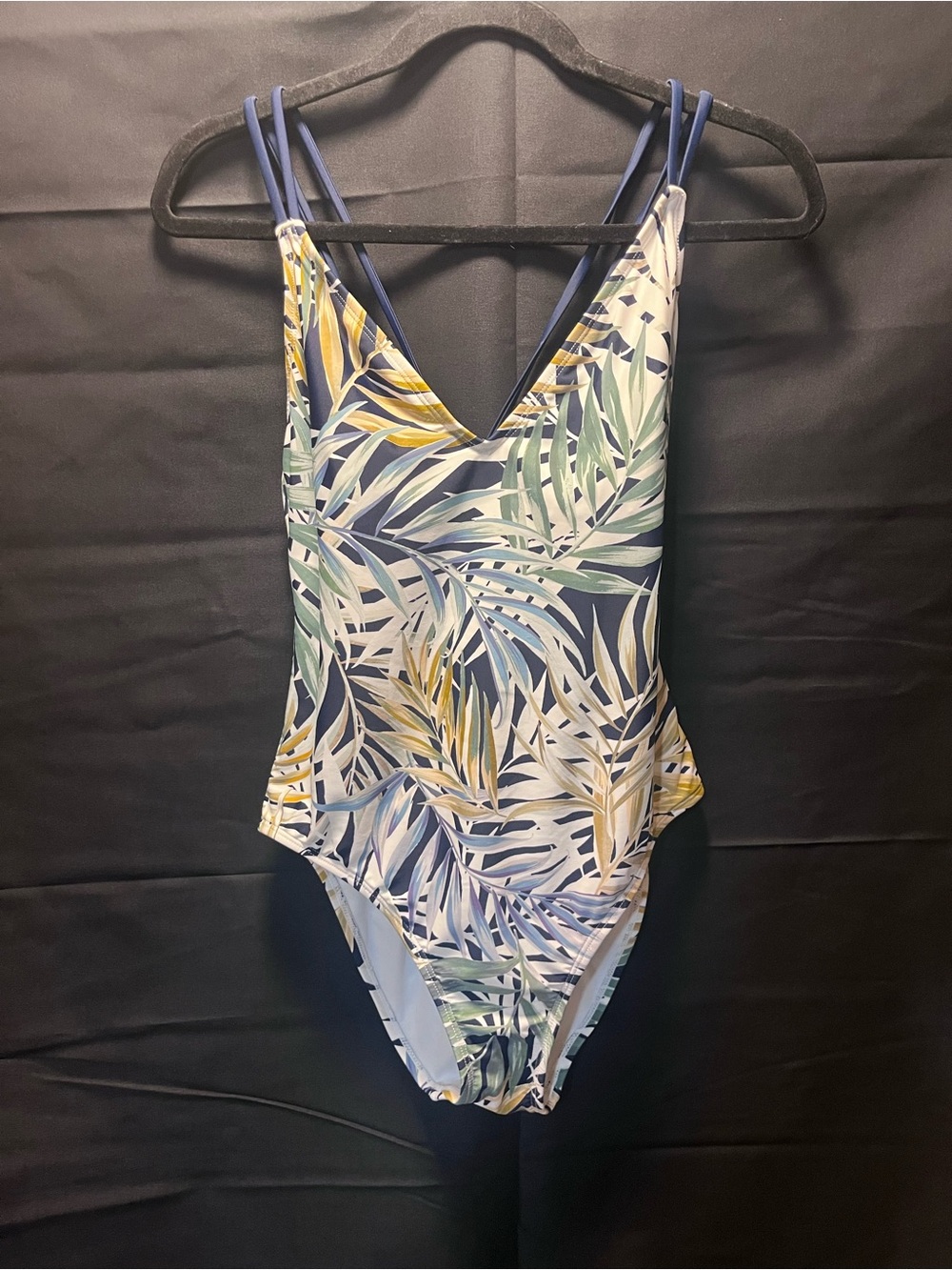 Hurley Navy Leaf-Print One-Piece Swimsuit with Yellow and Green Accents